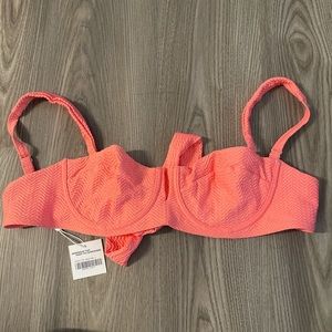 Monday Swimwear Clovelly Top in Azalea Pink, size V